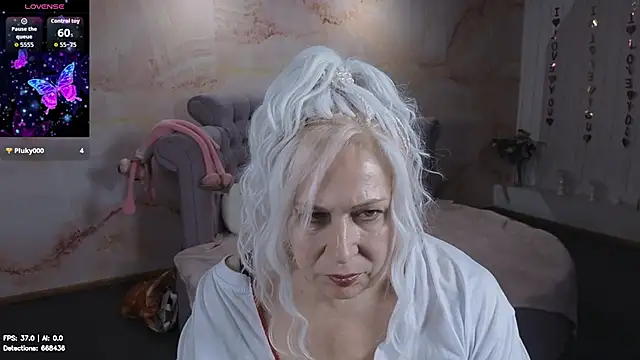 Penelope_Pinky webcam