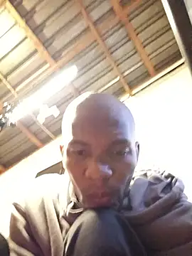 thegoodHost999 live cam on StripChat