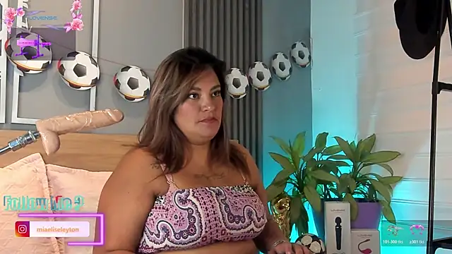 Elise-Leyton webcam
