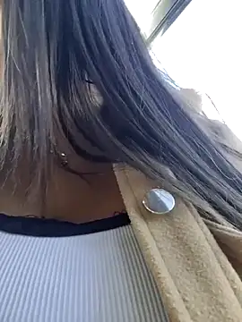 cristal__04 (Ask my age) - Sucking a dildo