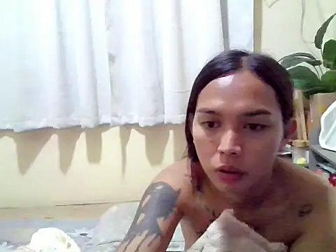 LOVELYMAYUMIE webcam
