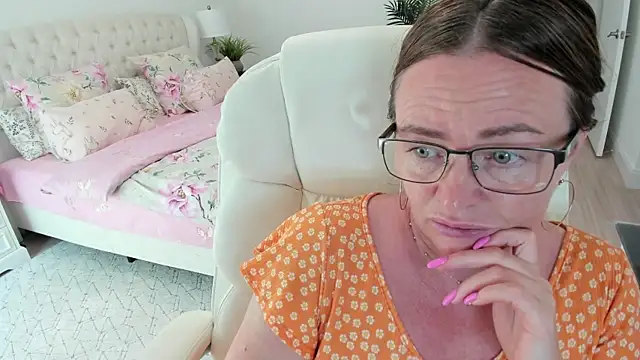 Vika73 webcam