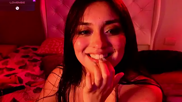 ginger_honey_ webcam