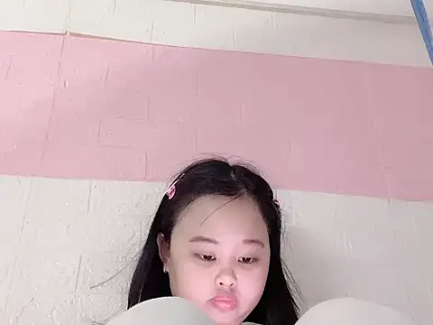 Elysia679 webcam