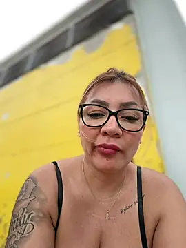 DIANITA_1988 webcam