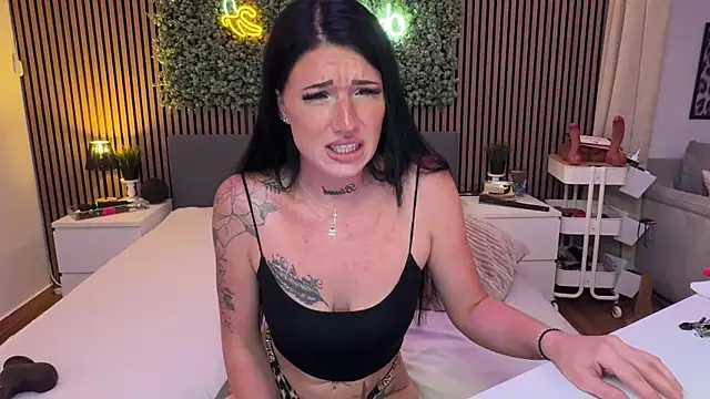 LizaRoxx webcam