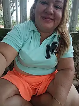 HORNY_MATURE25 webcam