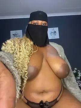 Ebony_Warlock_ webcam