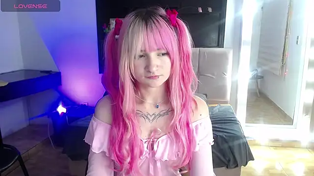 _Charlotte_Collins_ webcam