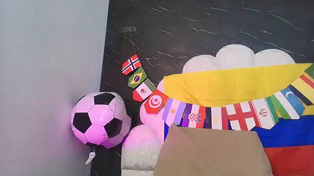 kissme_luna webcam