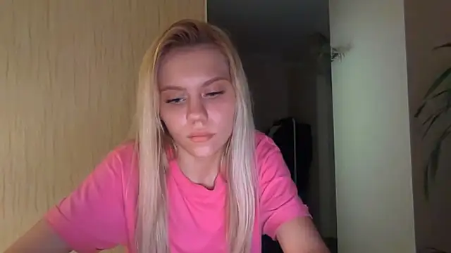 glamorforyou - Glamorforyou's free webcam - UK Sex Cams