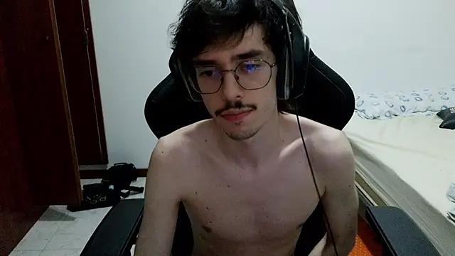 gabrielNovin17cm live cam on StripChat