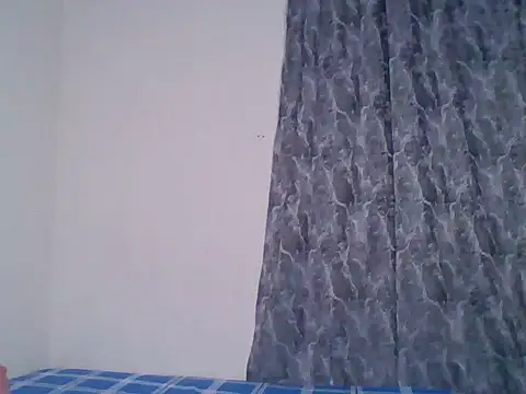Belle_bubbles live cam on StripChat