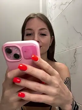 KrisMagnoly webcam