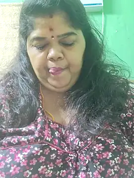 tamilthanushri webcam