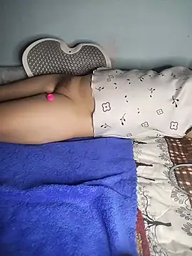 Zu_naa webcam