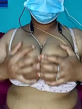 TamilSembaruthi143 webcam