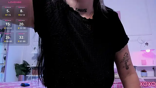 Sharon_Adamss live cam on StripChat