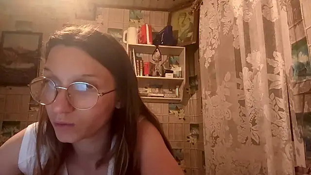 SparkleJebb live cam on StripChat