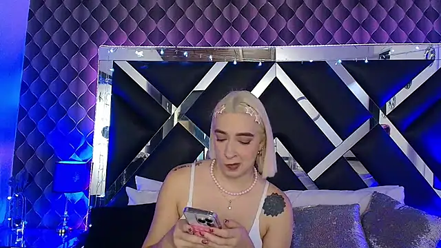 victoriaa_lee_