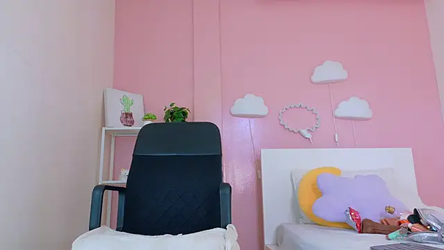 SeleneGibson__ webcam