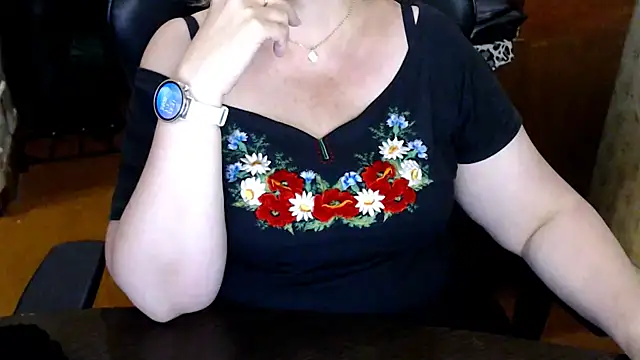 AlisaHot55 webcam