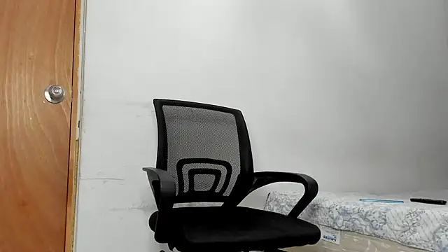andrew_rose_ webcam