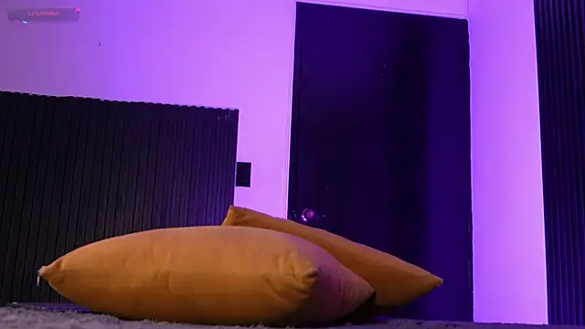 Lil_eva2 webcam