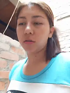 Sara_Brownx webcam
