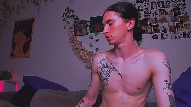 LadyTrep webcam