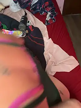 Jennybootyjones webcam
