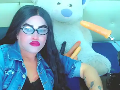 NharaBigCock live sex cam