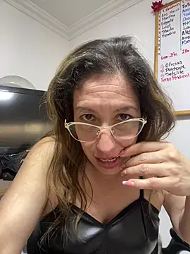 kaylaMinov_ webcam