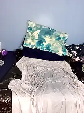 Sweet-Bella17 webcam