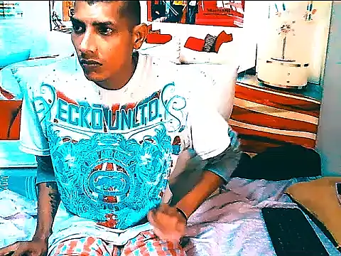 IndianSavageMale webcam