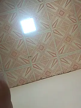 Sweet-Latina-Milf webcam