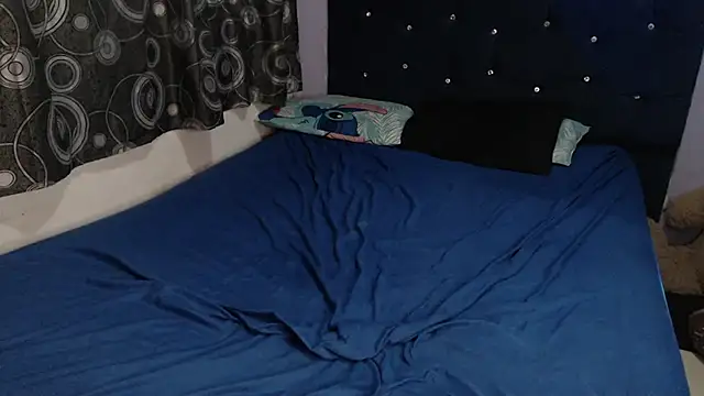 ANGELIQUE_KLANE webcam