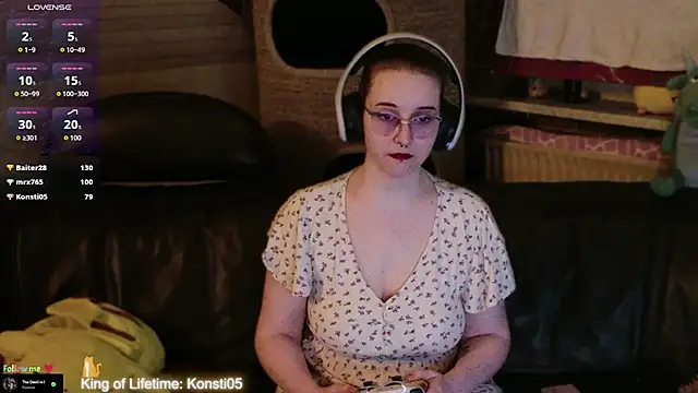 GamerGirl_Eve webcam