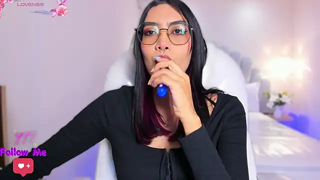 azurakindong - AzuraKindong's free webcam - UK Sex Cams