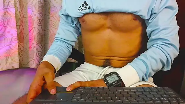HomeAloneK webcam
