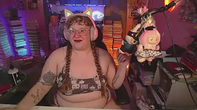 FatVeronica webcam