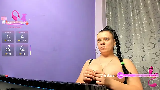 AdriannaLily webcam