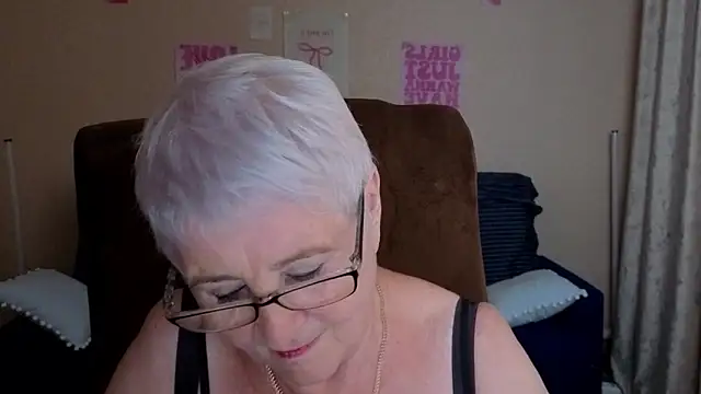Sandra_Snowflake webcam
