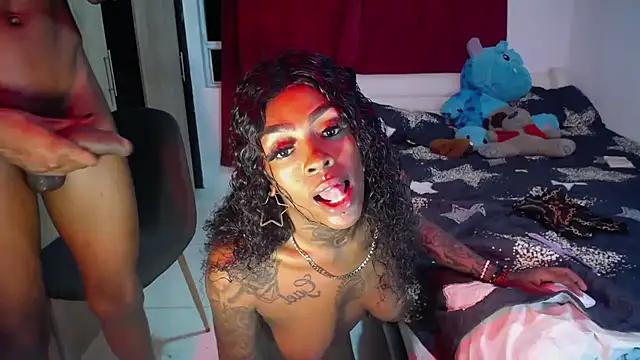 Mingadienlyn - Couple webcam sex chat