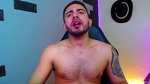 adamhairy webcam