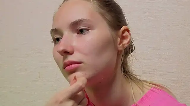 _kikiclark__ webcam