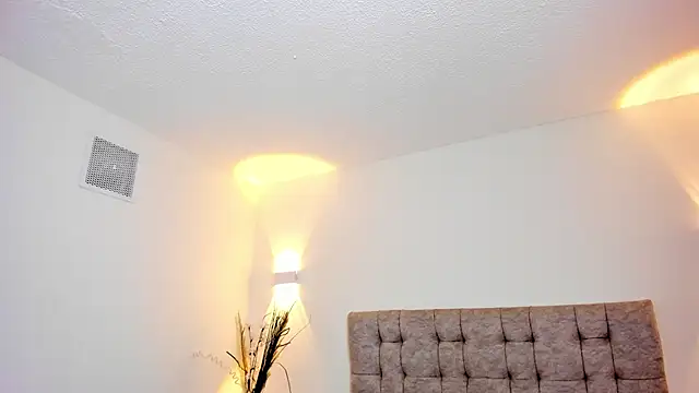 Bella_Sumers webcam