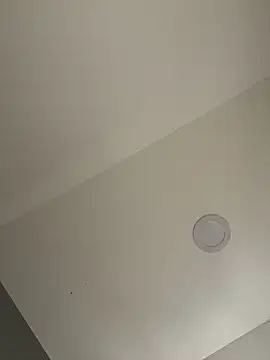 Mellyj053 webcam