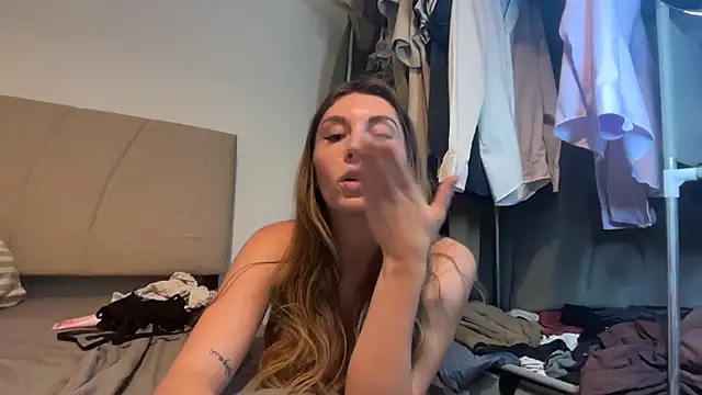 perrine_offf webcam