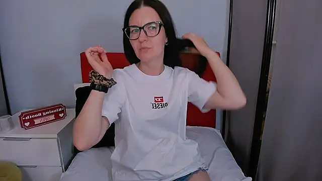 NadiaXlove webcam